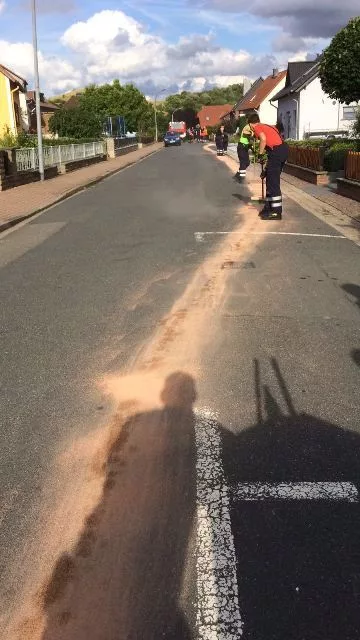 Ölspur zog sich durch Wohngebiet