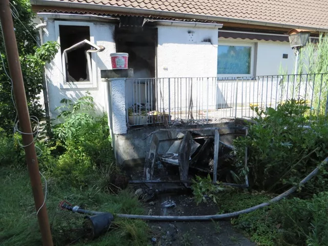 Vollbrand eines Gebäudeanbaus in Heißum