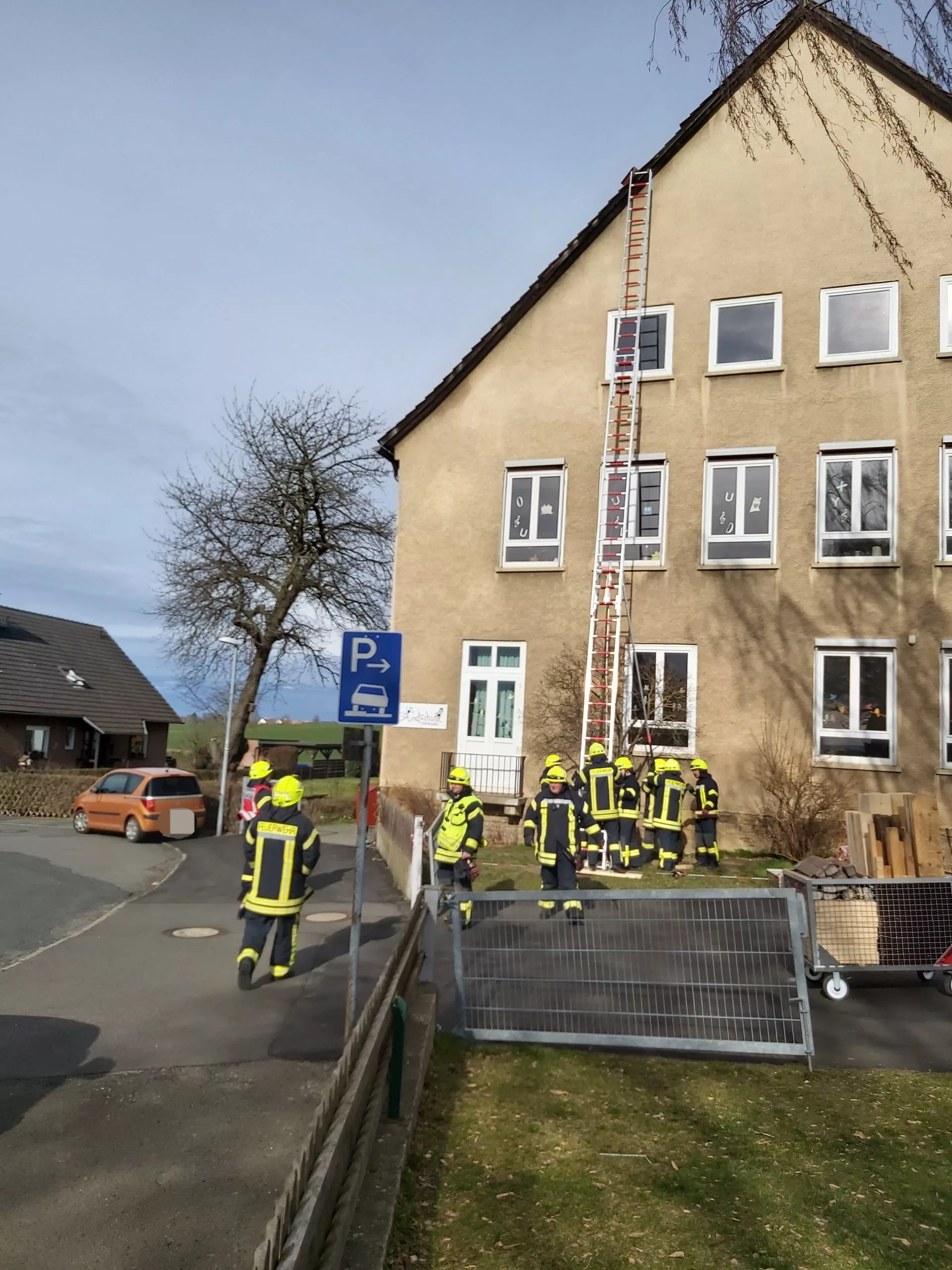 Sturmschaden an der Grundschule