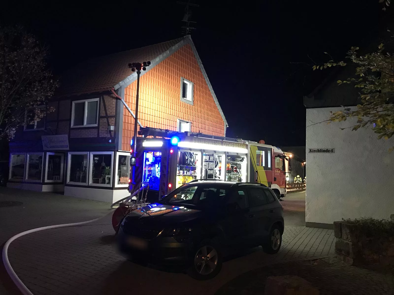 Einsatzübung Brandeinsatz beim Ausbildungsdienst zweier Einsatzgruppen