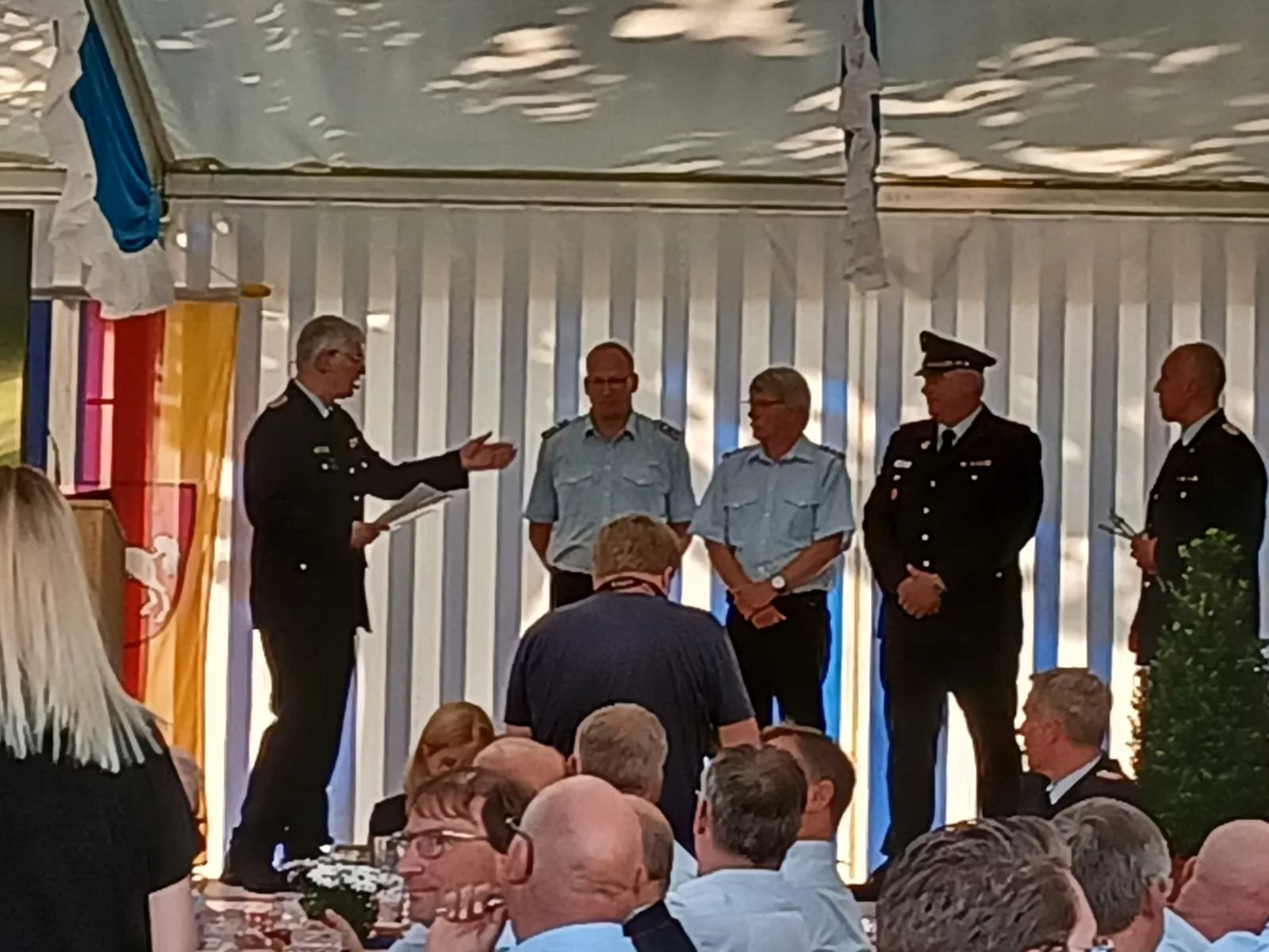 Uwe Wüstefeld zum Brandmeister befördert