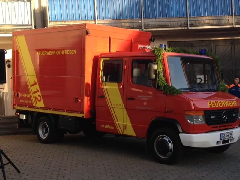 Gerätewagen-Logistik offiziell übergeben